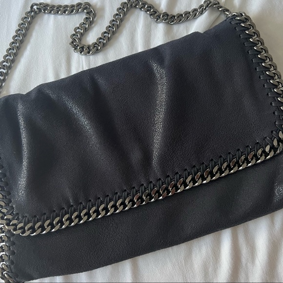 Stella McCartney Blue Vegetarian Suede Chain-Link Shoulder Bag - Picture 4 of 9